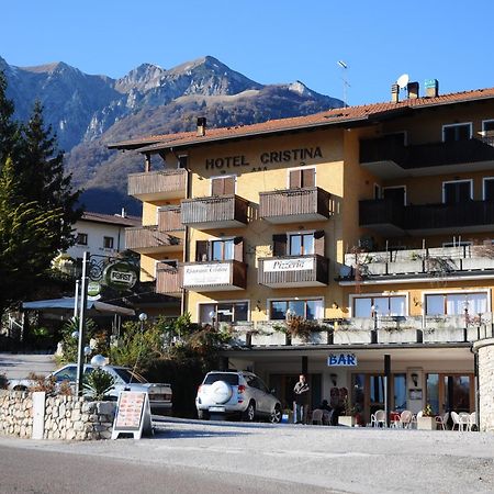 Hotel Cristina Tenno Εξωτερικό φωτογραφία