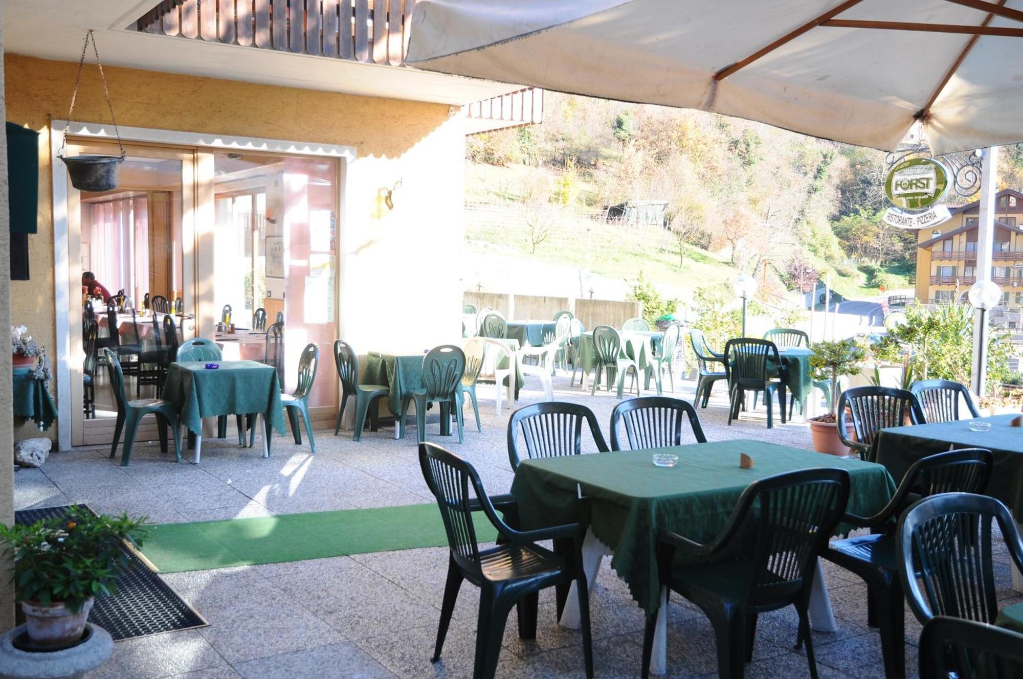 Hotel Cristina Tenno Εξωτερικό φωτογραφία