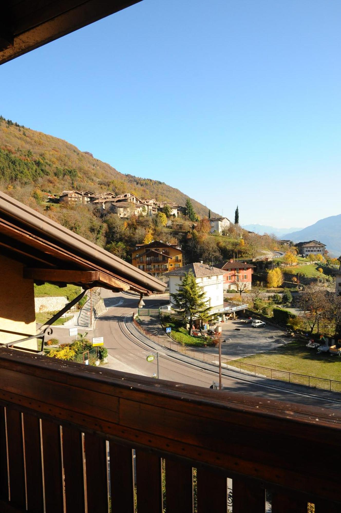 Hotel Cristina Tenno Εξωτερικό φωτογραφία